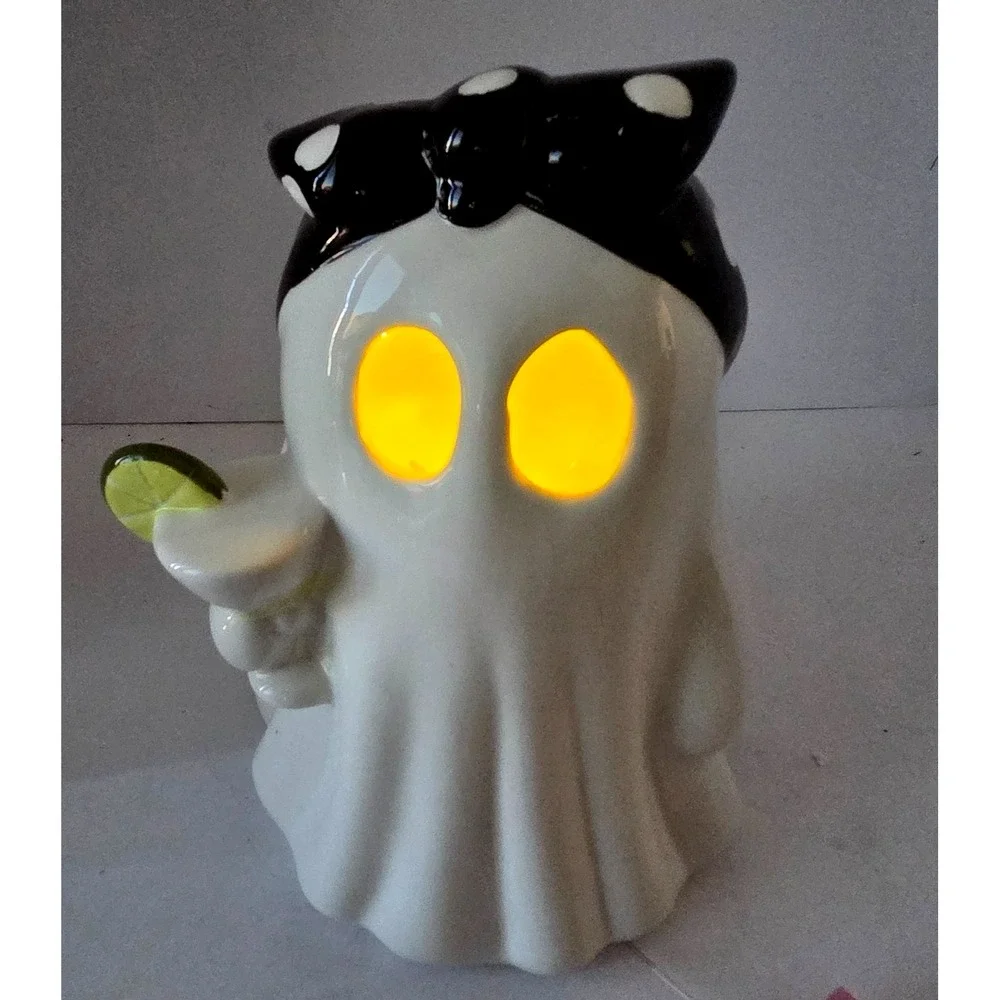 Spooky Hollow celebrate spooky